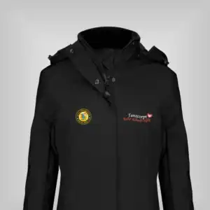 Damen Jacke in Schwarz mit Logo und Stickerei, winddicht und bequem.