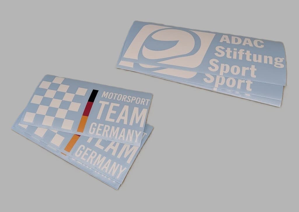 Folienplott Klebeschrift auf Schaufenster